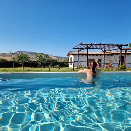 Agriturismo Essentia Dimora Rurale Larino Buitenkant foto