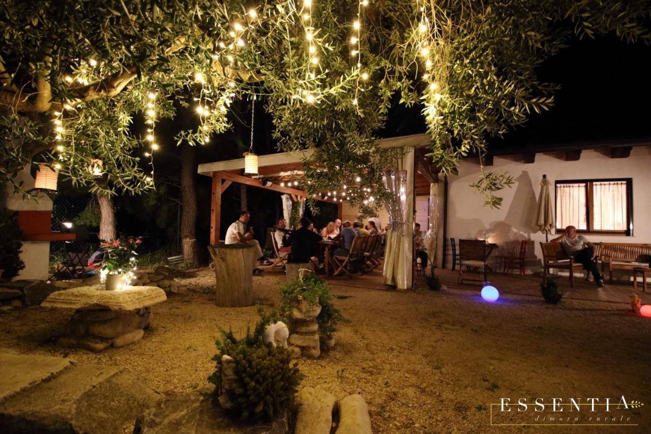 Agriturismo Essentia Dimora Rurale Larino Buitenkant foto