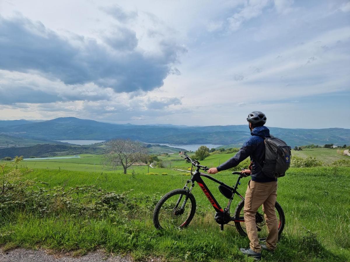 Agriturismo Essentia Dimora Rurale Larino Buitenkant foto