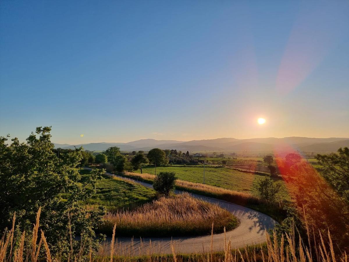 Agriturismo Essentia Dimora Rurale Larino Buitenkant foto